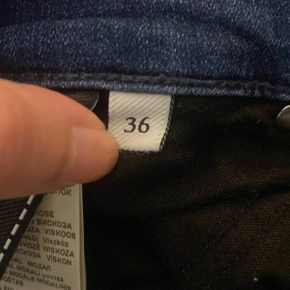 7 For All Mankind Men’s Blue Slim Jeans Size 36